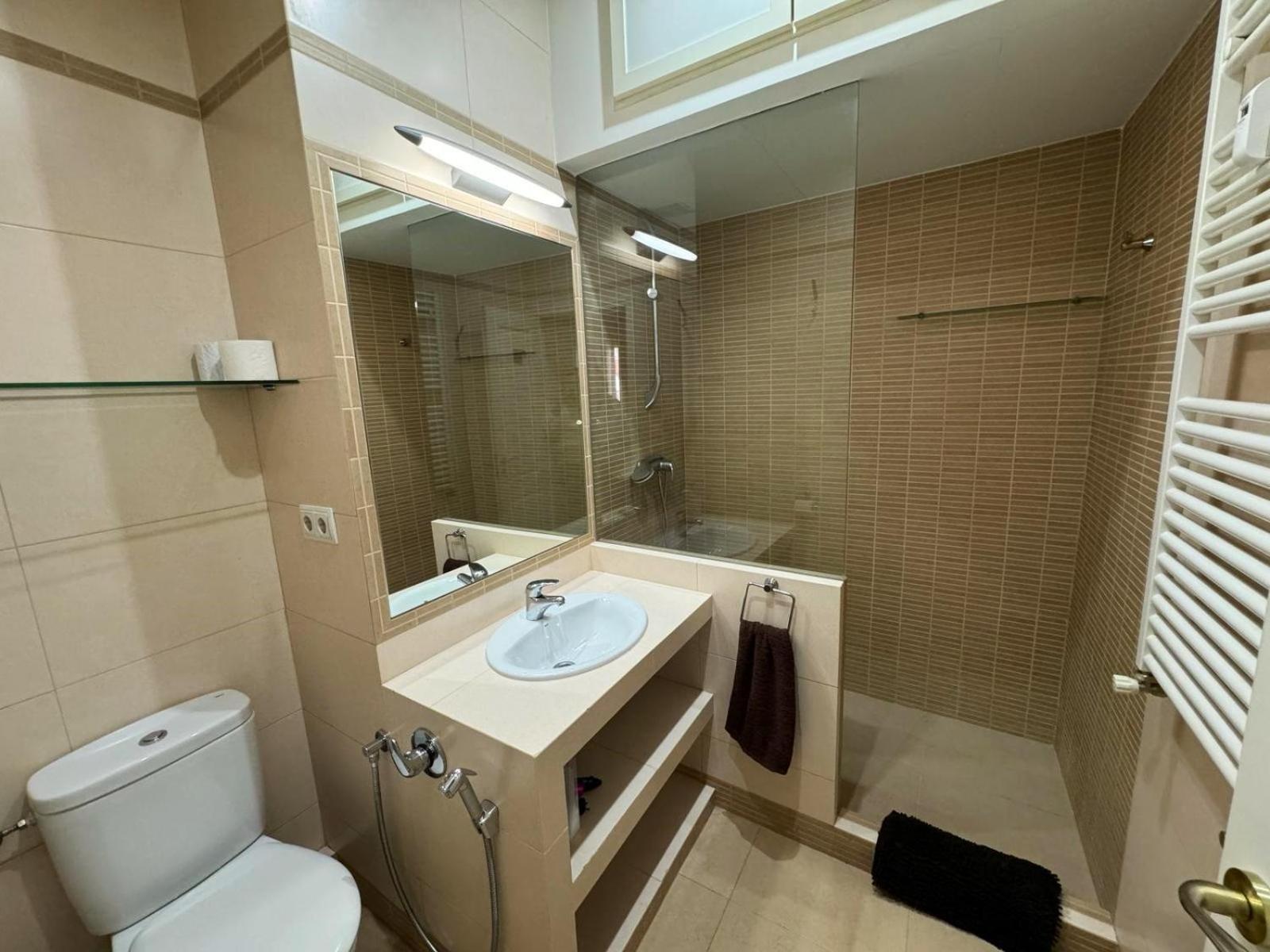 Habitaciones Magdalena Madrid Exterior foto