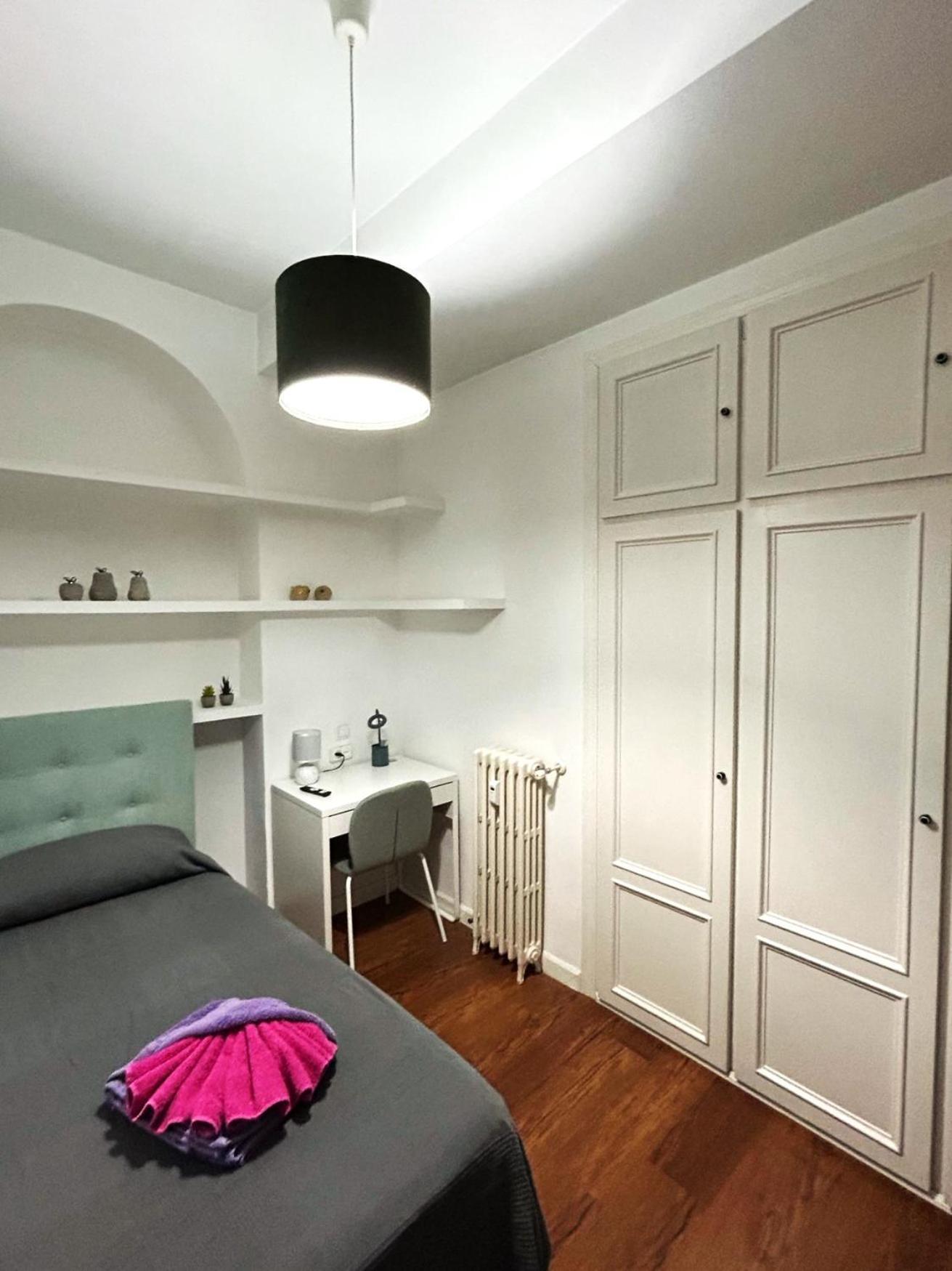 Habitaciones Magdalena Madrid Exterior foto